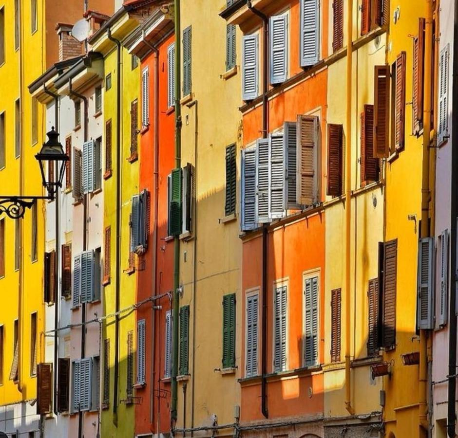 Apartamento Parma Borgo Antico I I I Free Privat Parking Exterior foto