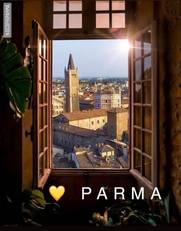 Apartamento Parma Borgo Antico I I I Free Privat Parking Exterior foto