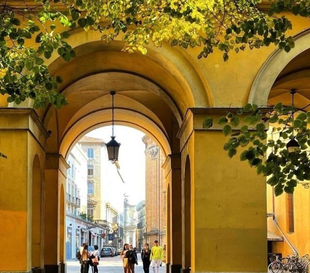 Apartamento Parma Borgo Antico I I I Free Privat Parking Habitación foto