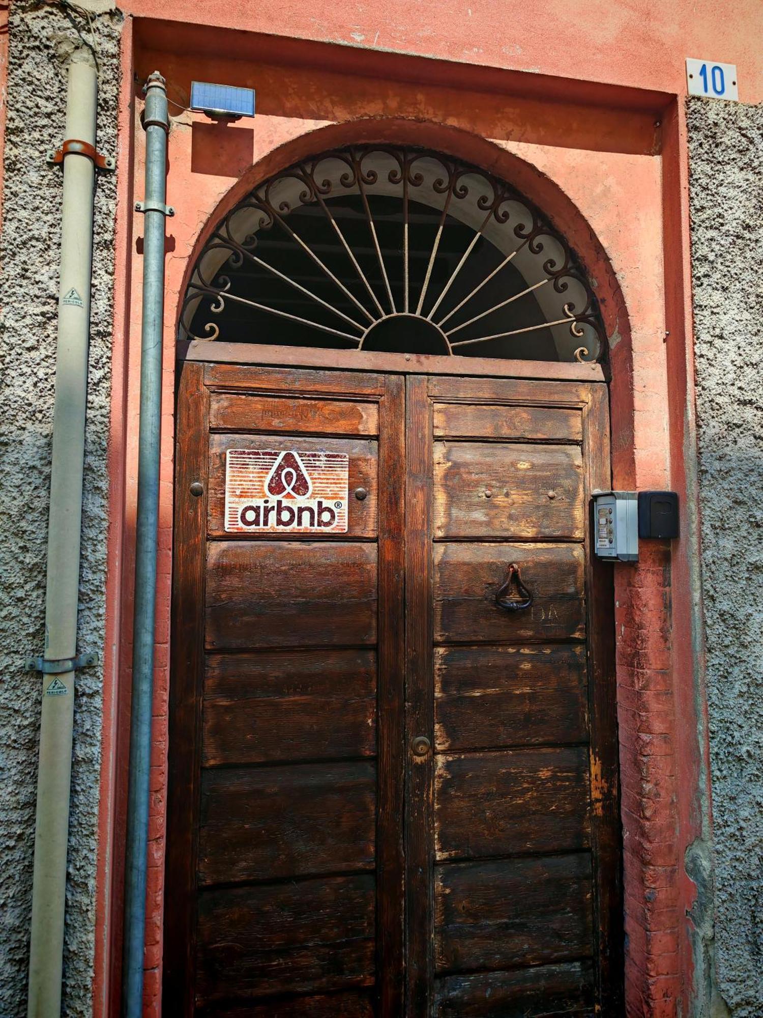 Apartamento Parma Borgo Antico I I I Free Privat Parking Exterior foto